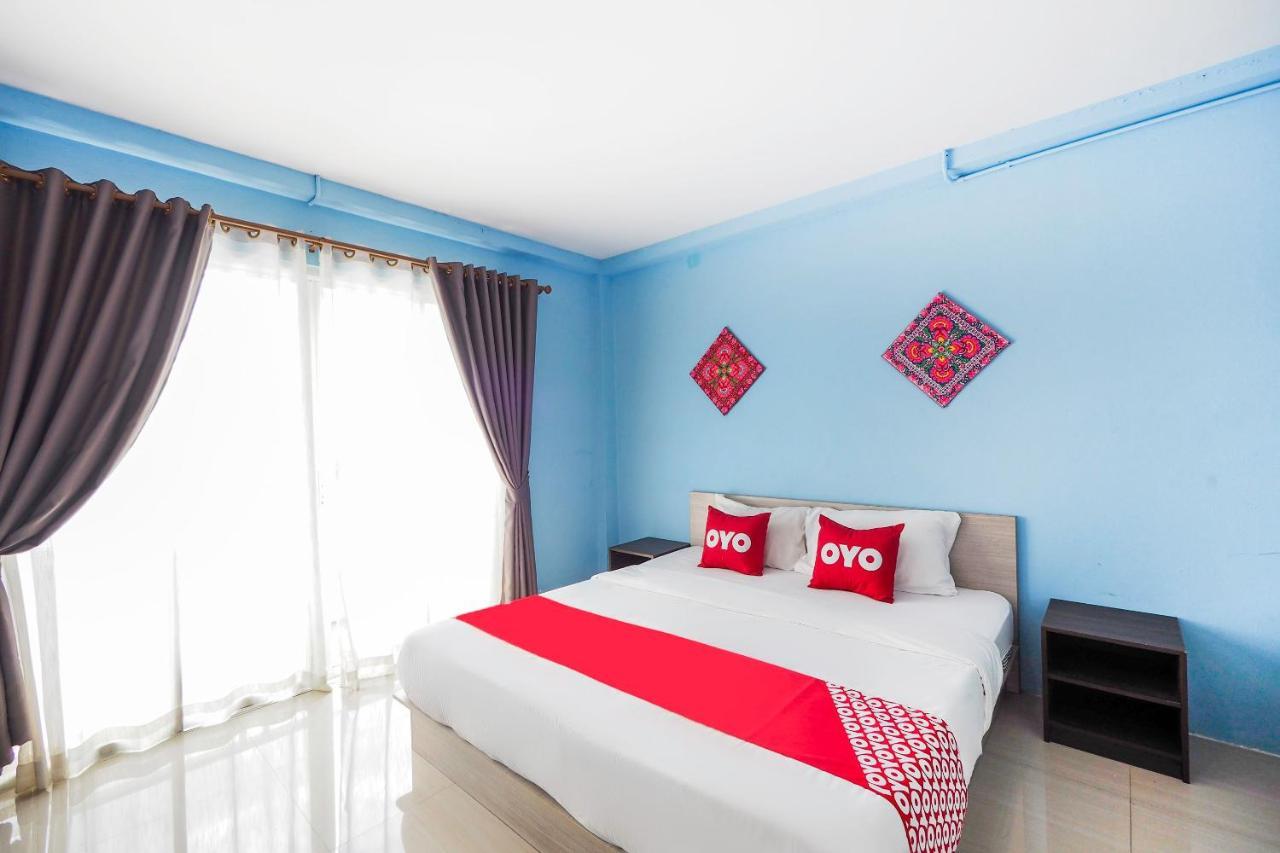 Oyo 983 The Private Hotel Chiang Mai Eksteriør billede