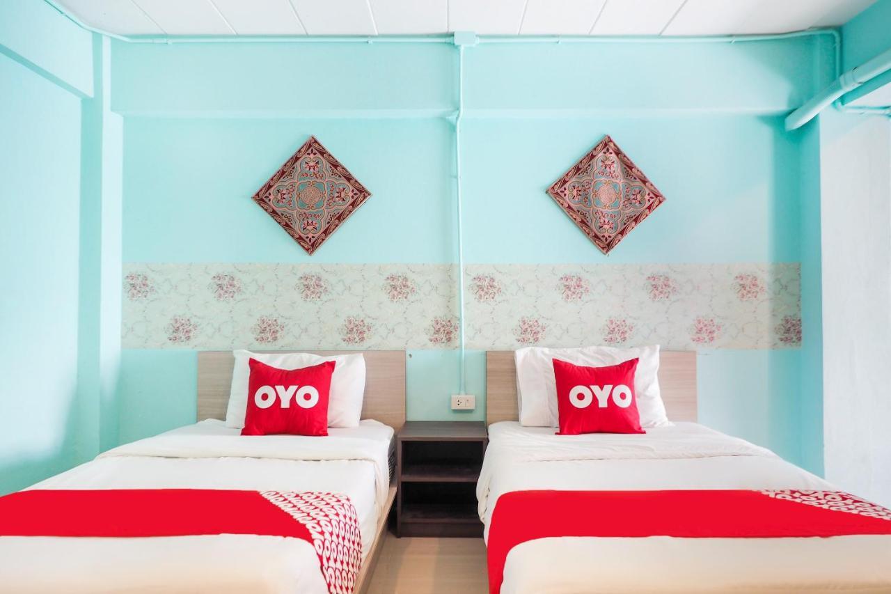 Oyo 983 The Private Hotel Chiang Mai Eksteriør billede